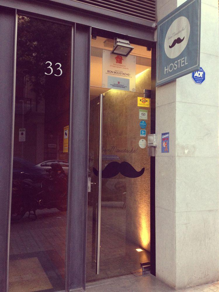 Don Moustache Boutique Hostel Барселона Екстер'єр фото
